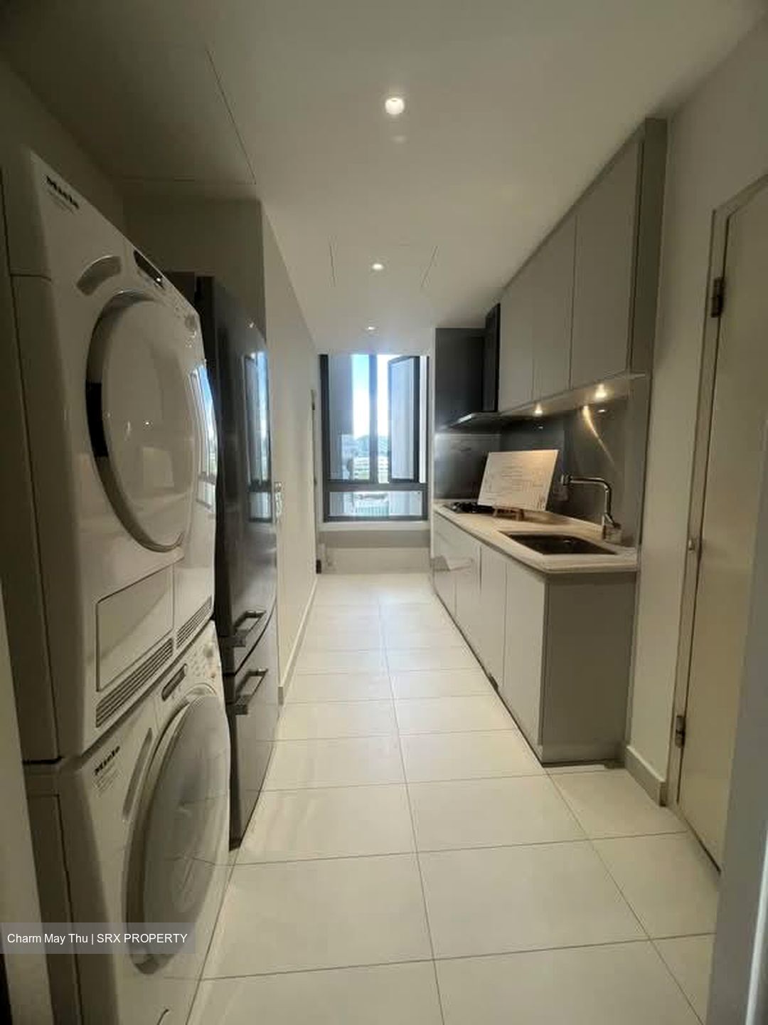 Seascape (D4), Condominium #637861381